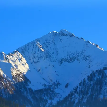 Sonnenhaus A - By Alpen Apartment *